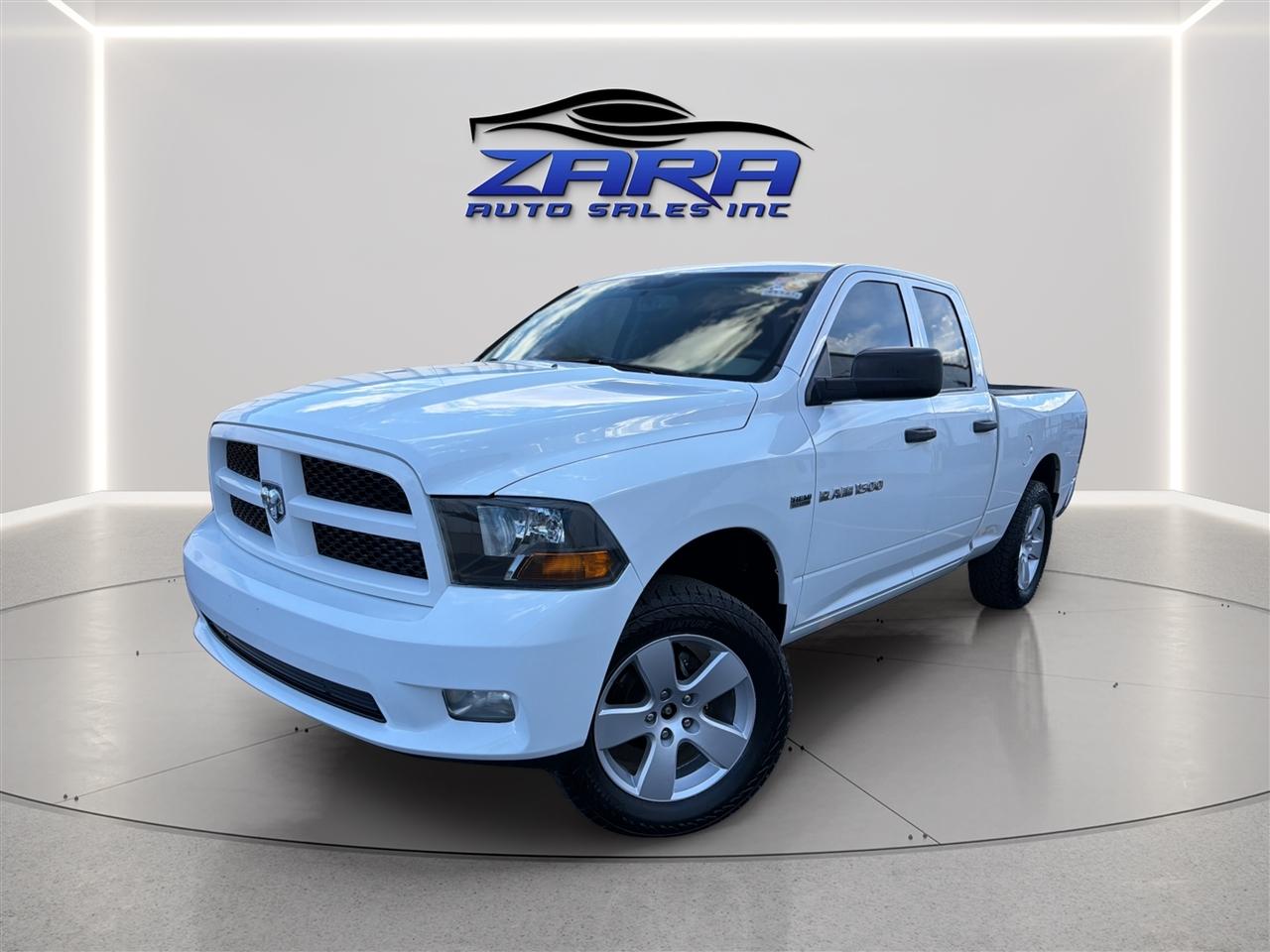 2012 RAM 1500 4WD Quad Cab 140.5" Express