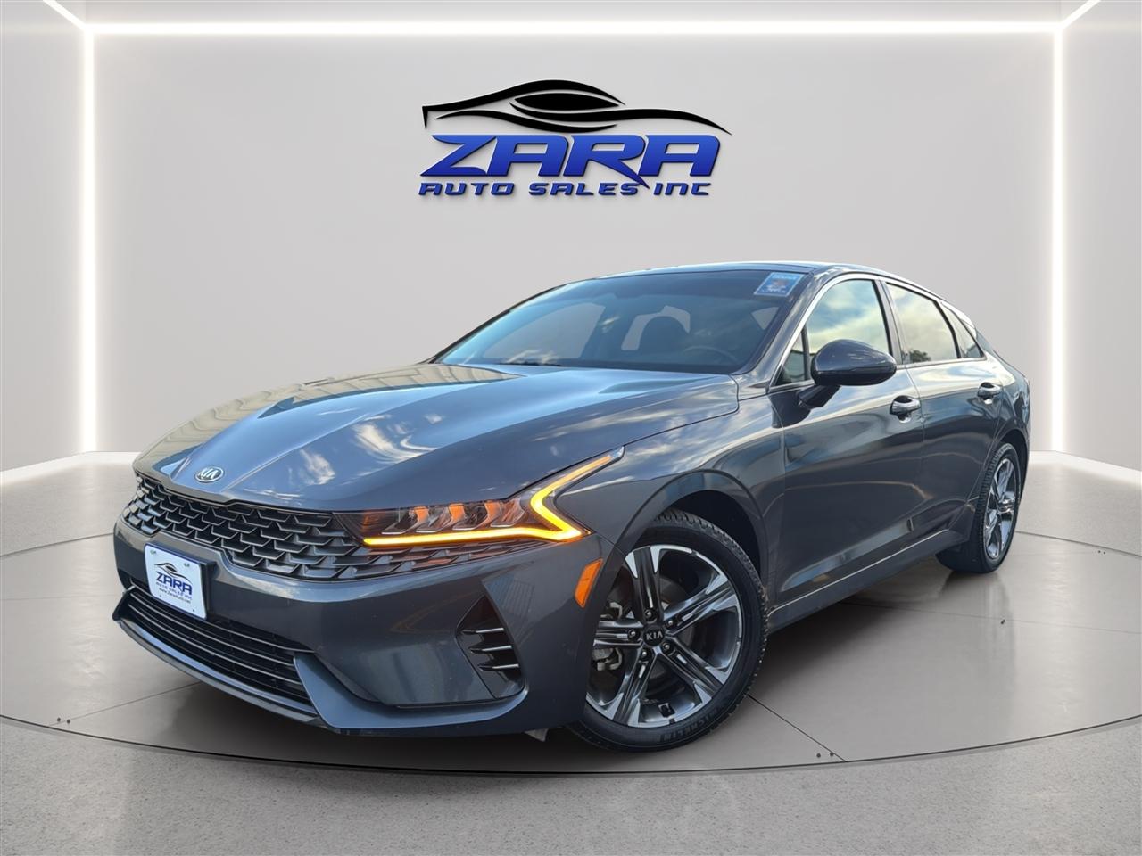 2021 Kia Optima EX FWD's photo