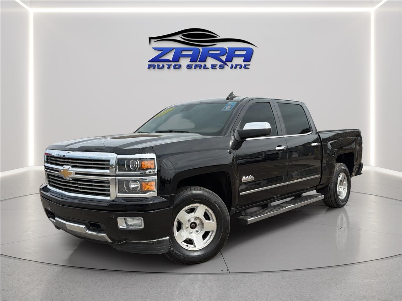 2015 Chevrolet Silverado 1500 4WD Crew Cab 143.5" High Country