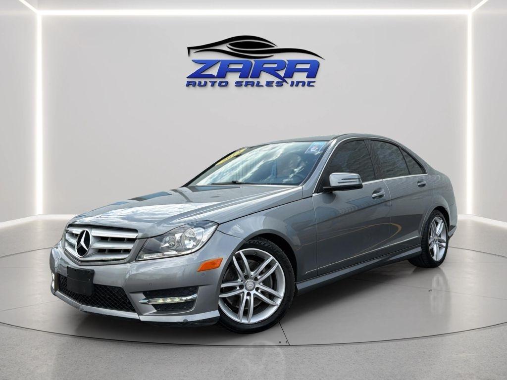 2013 Mercedes-Benz C-Class 4dr Sdn C 300 Sport 4MATIC