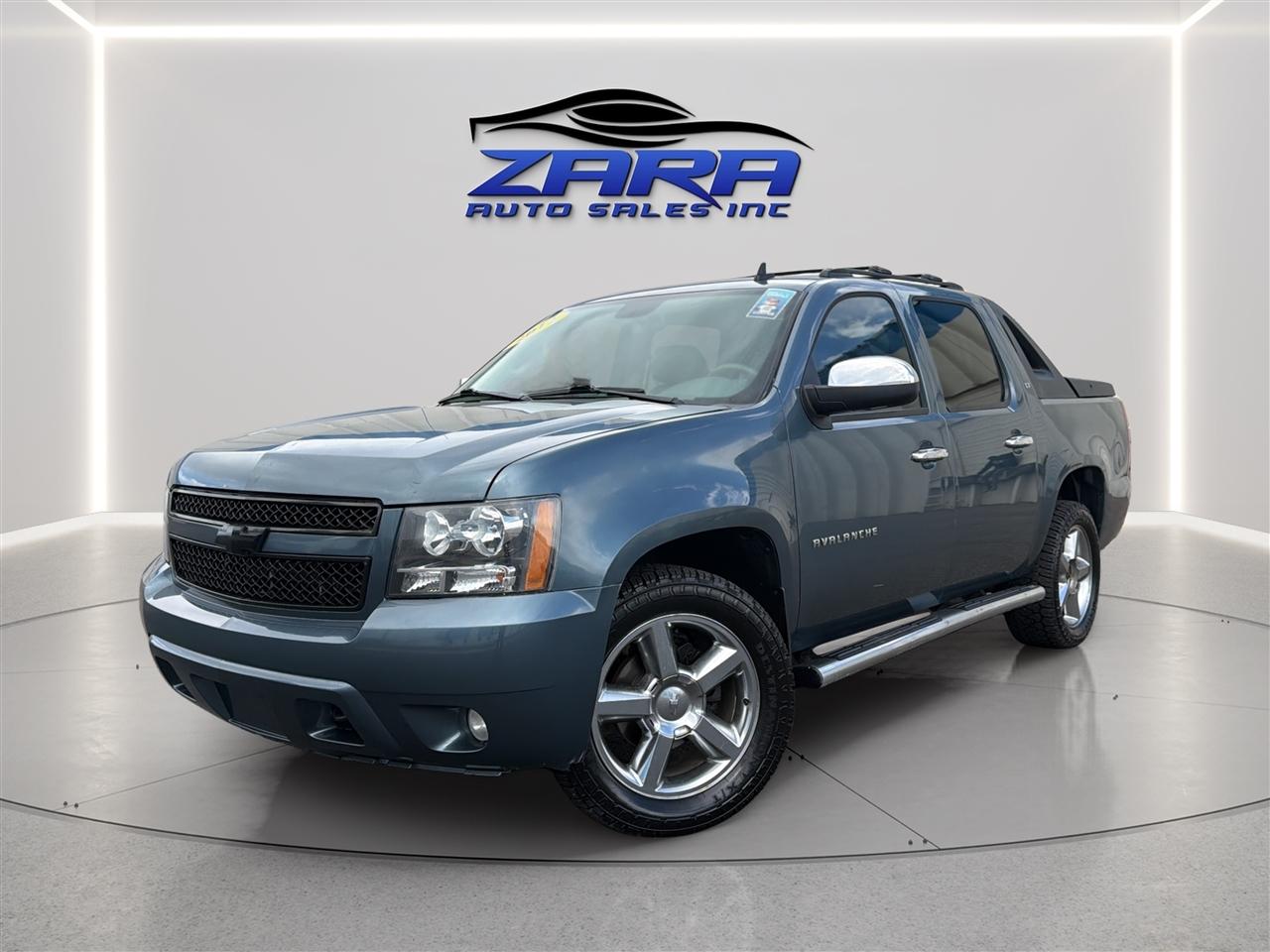 2012 Chevrolet Avalanche 4WD Crew Cab LT