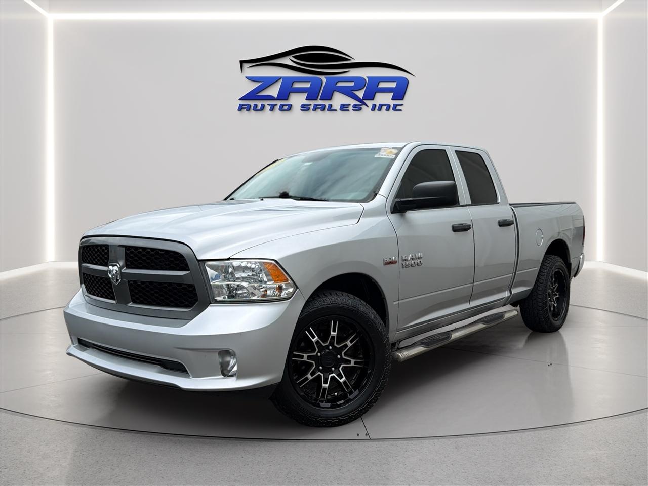 2016 RAM 1500 Express 4x4 Quad Cab 6'4's photo