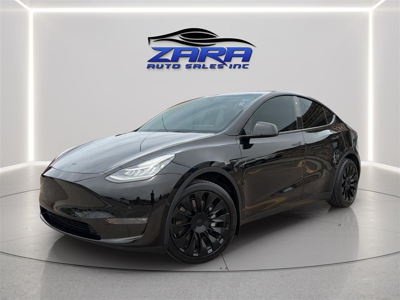 2022 Tesla Model Y Long Range Dual Motor All-Wheel Drive's photo