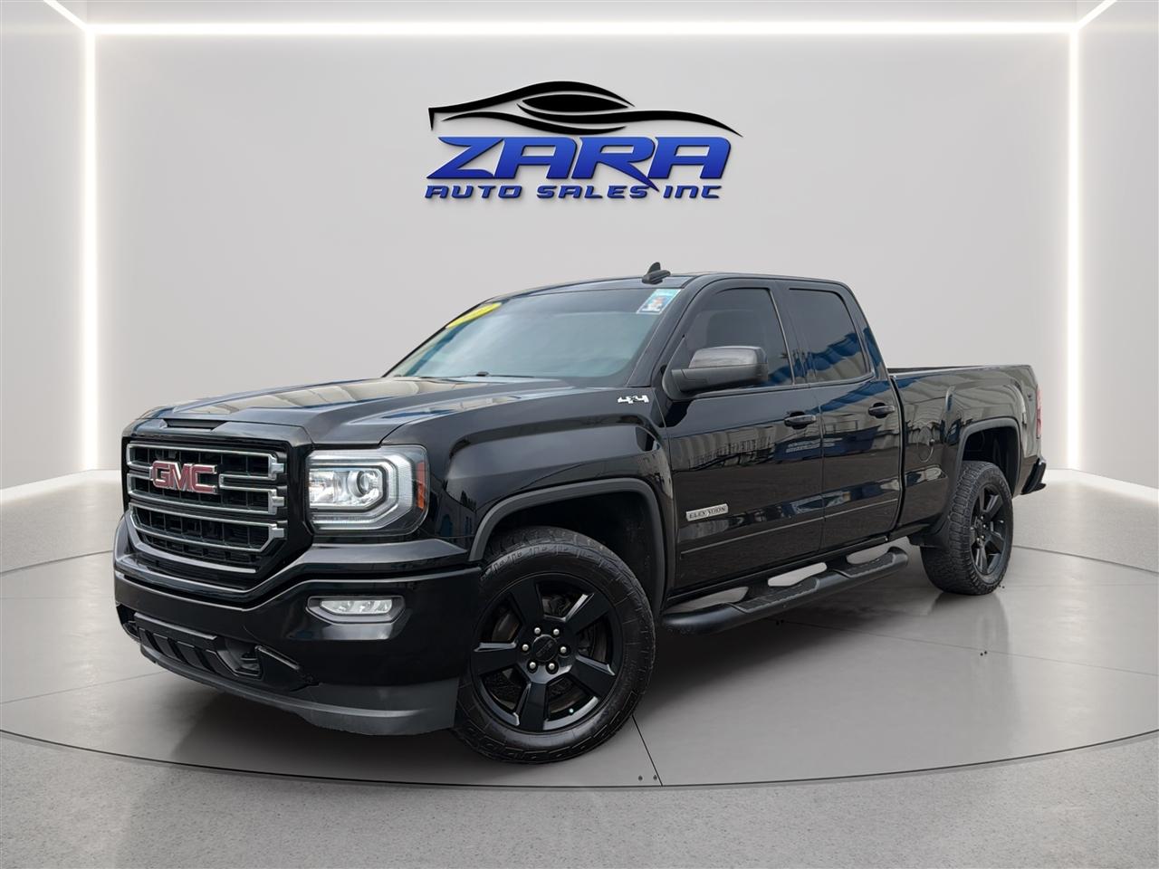 2017 GMC Sierra 4WD Double Cab Standard Box's photo