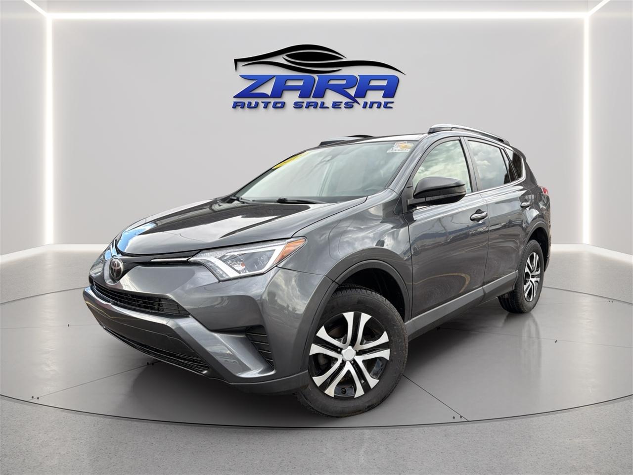 2018 Toyota RAV4 LE AWD (Natl)