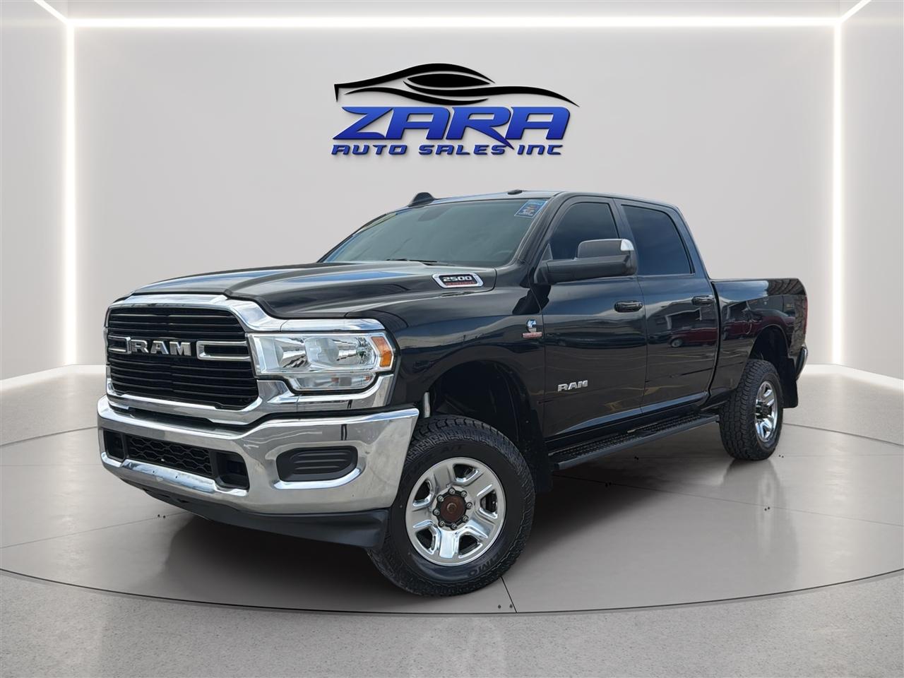 2019 RAM 2500 Big Horn 4x4 Crew Cab 6'4" Box