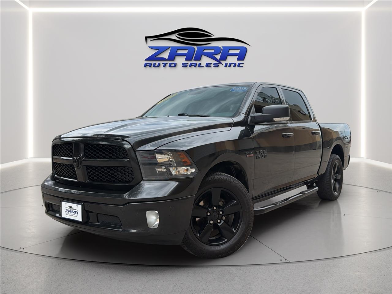 2018 RAM 1500 Big Horn 4x4 Crew Cab 5'7" Box