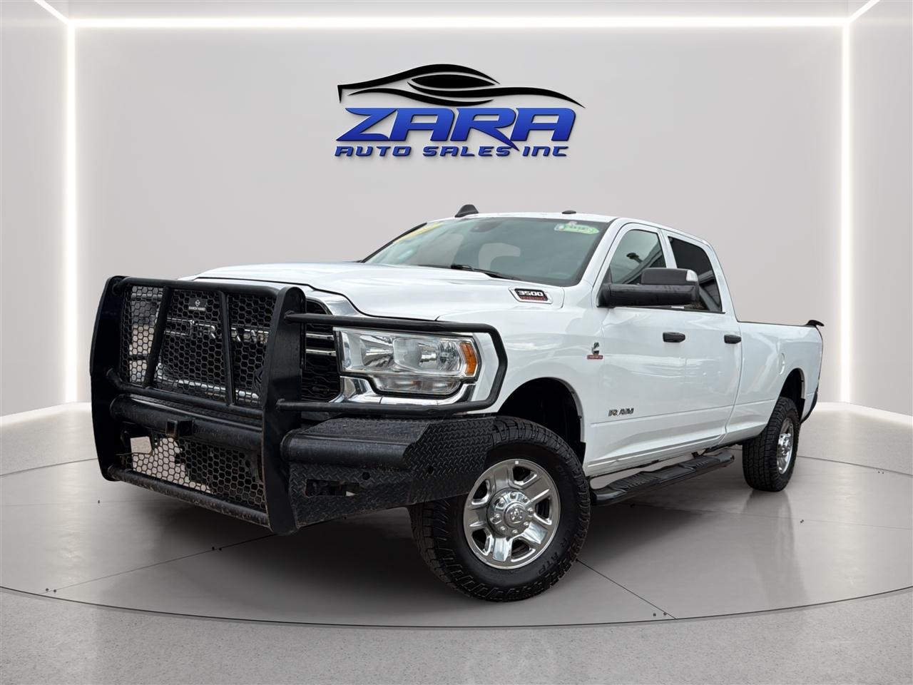 2022 RAM 3500 Tradesman 4x4 Crew Cab 8' Box