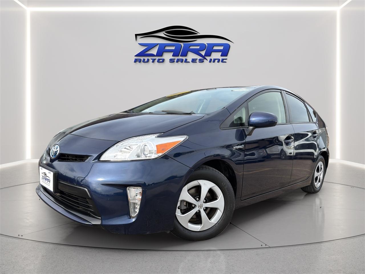 2014 Toyota Prius 5dr HB Four (Natl)