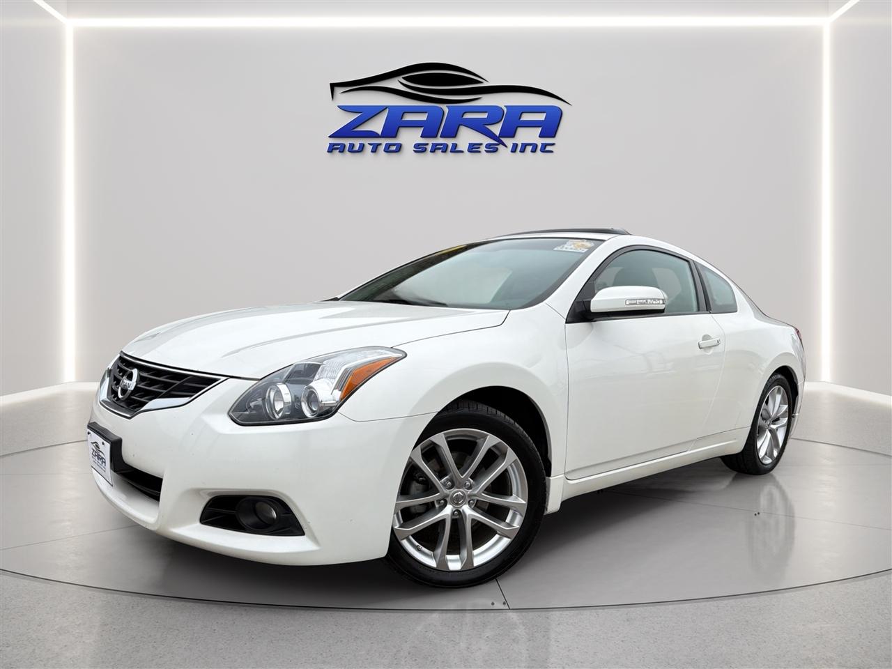 2011 Nissan Altima 2dr Cpe V6 CVT 3.5 SR