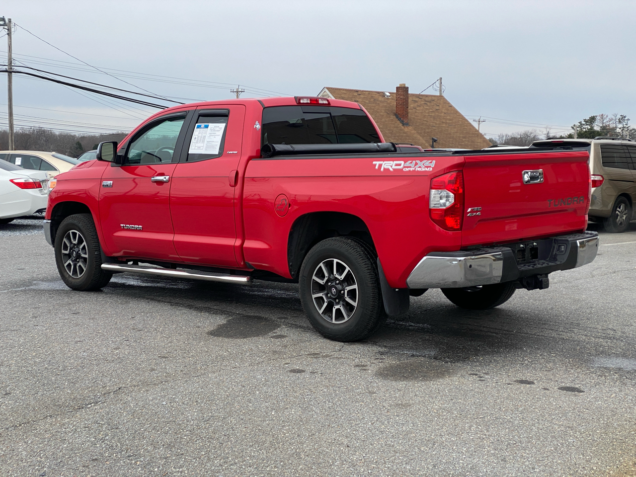 Toyota Tundra Limited 5.7L Double Cab 4WD 2015