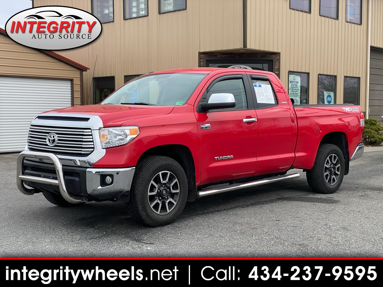 2015 Toyota Tundra Limited's photo