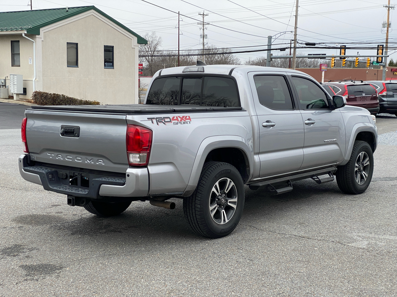 Toyota Tacoma SR5 Double Cab Long Bed V6 6AT 4WD 2016