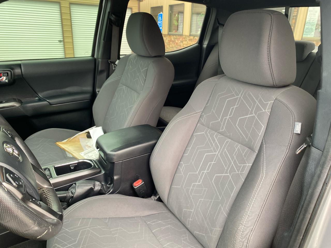 Toyota Tacoma SR5 Double Cab Long Bed V6 6AT 4WD 2016