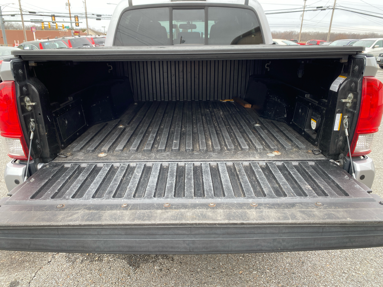 Toyota Tacoma SR5 Double Cab Long Bed V6 6AT 4WD 2016