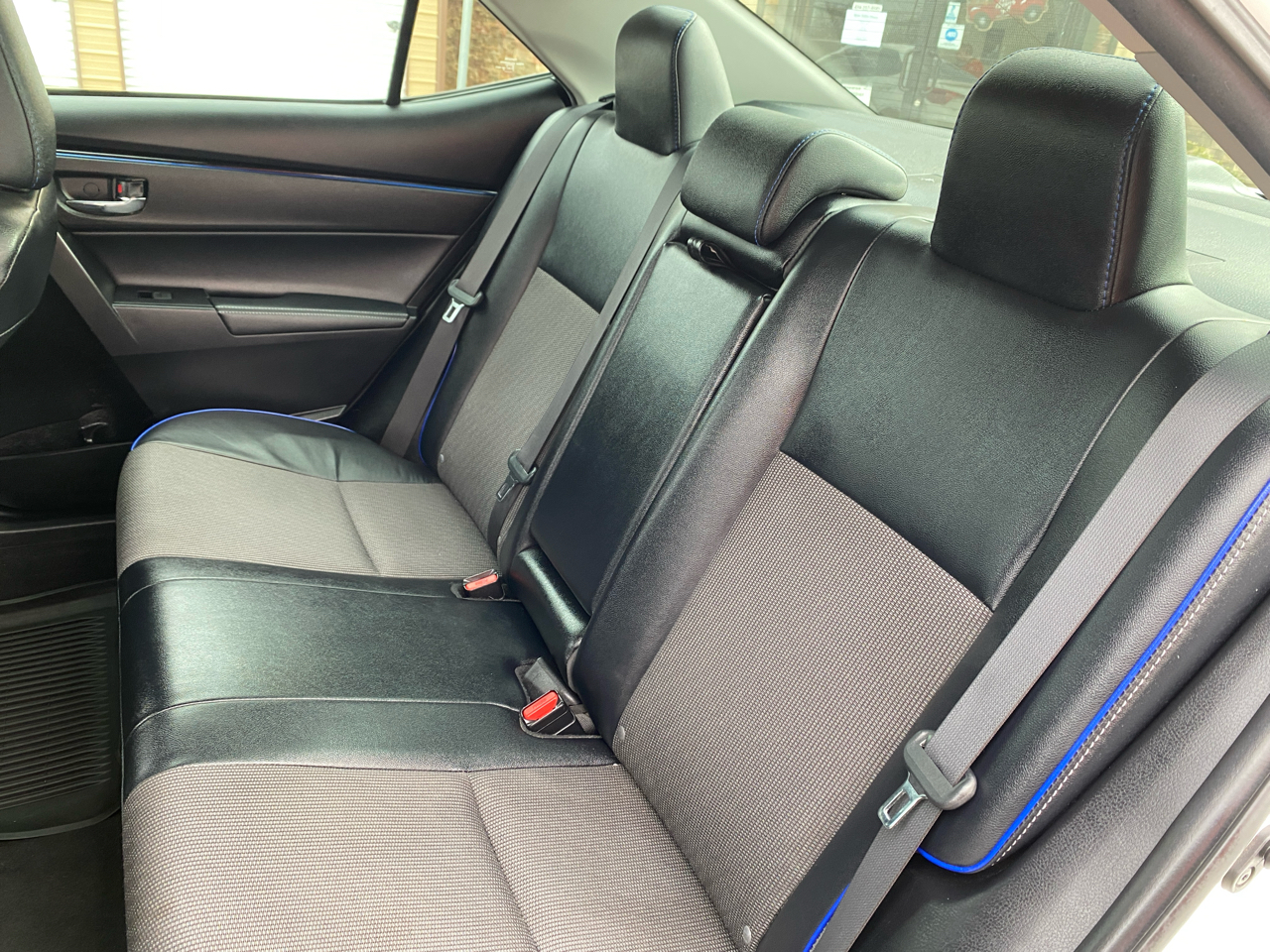 Toyota Corolla SE 2017