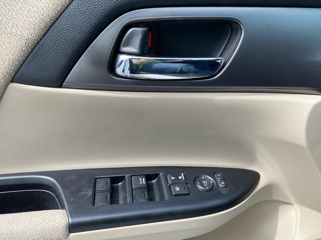 Honda Accord LX sedan 2013