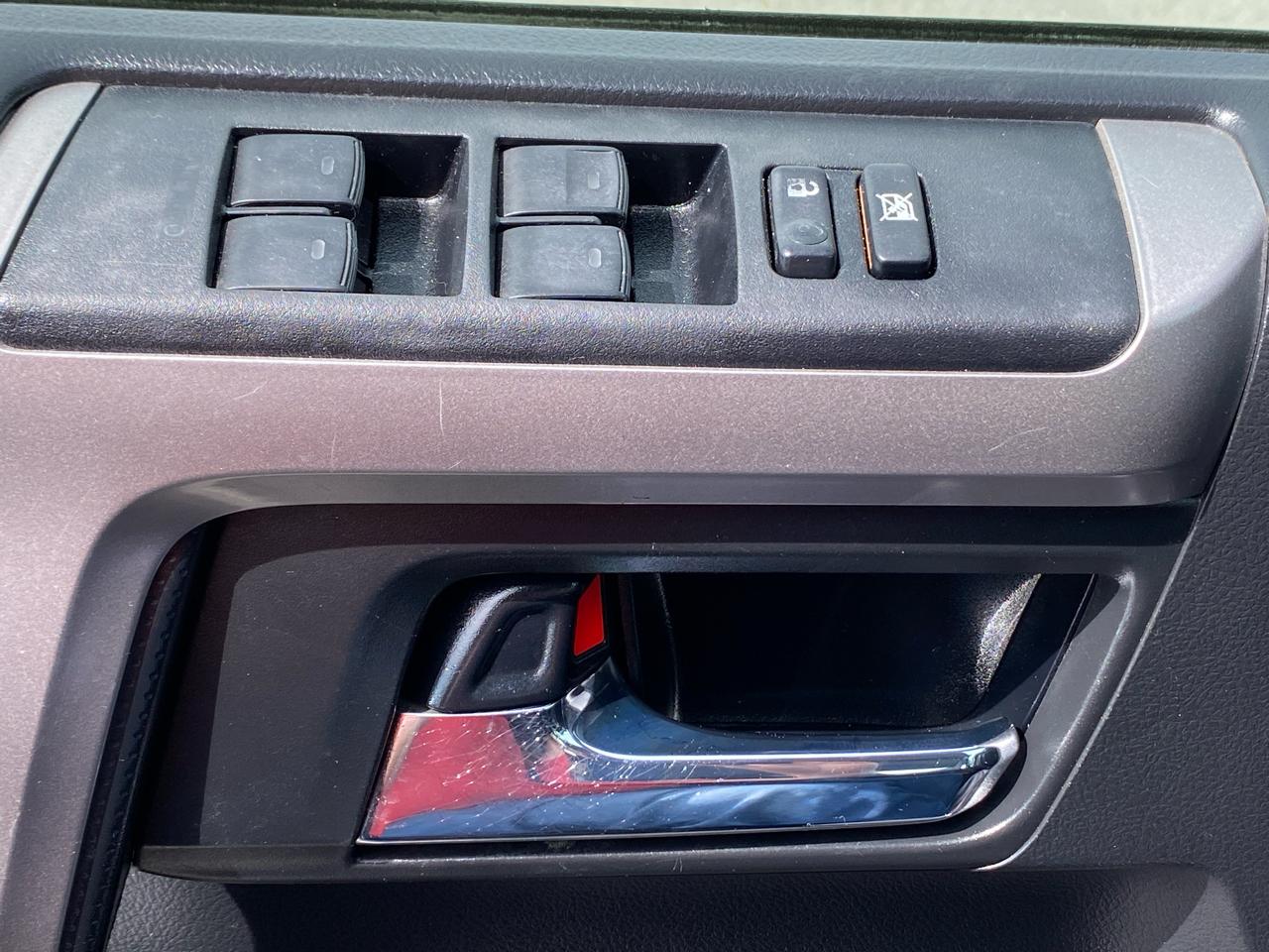 Toyota 4Runner SR5 4WD 2018