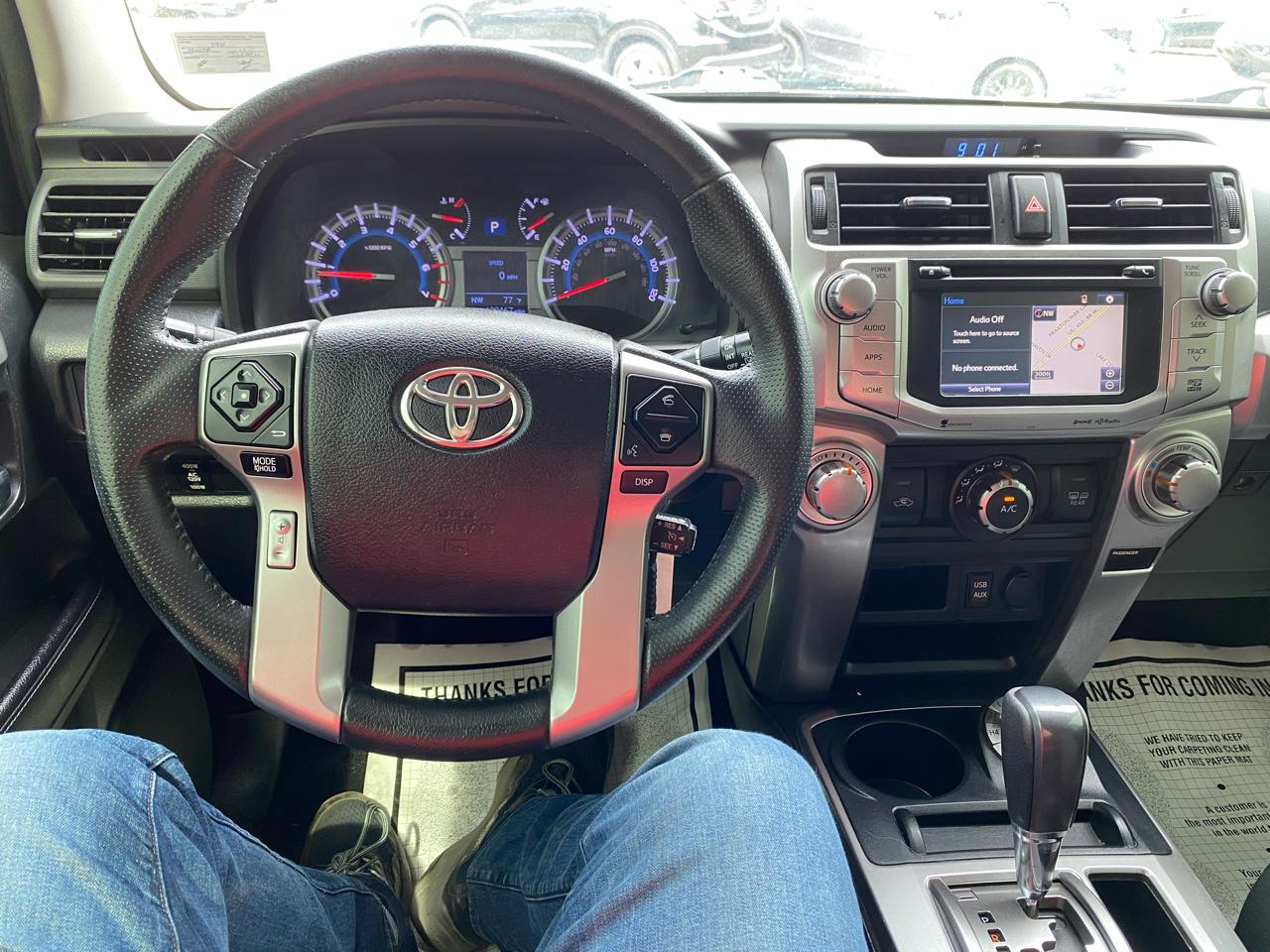 Toyota 4Runner SR5 4WD 2017