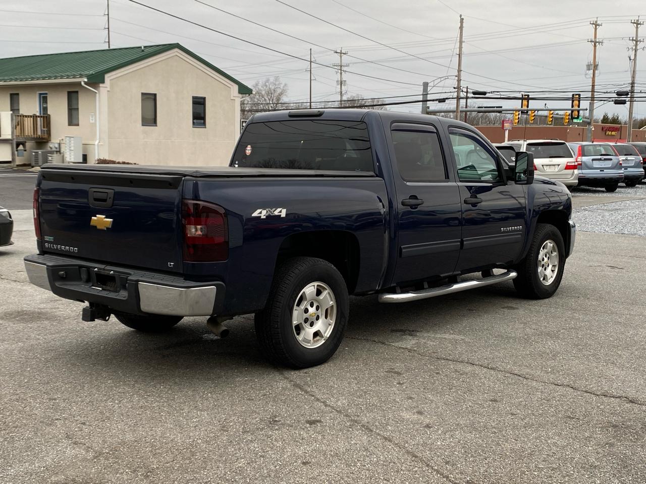 Chevrolet Silverado 1500 LT Crew Cab 4WD 2012