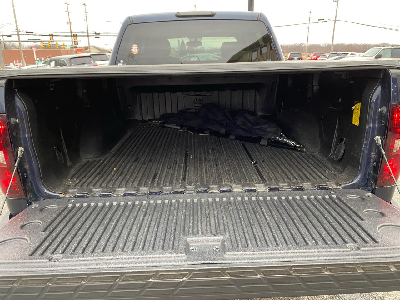 Chevrolet Silverado 1500 LT Crew Cab 4WD 2012