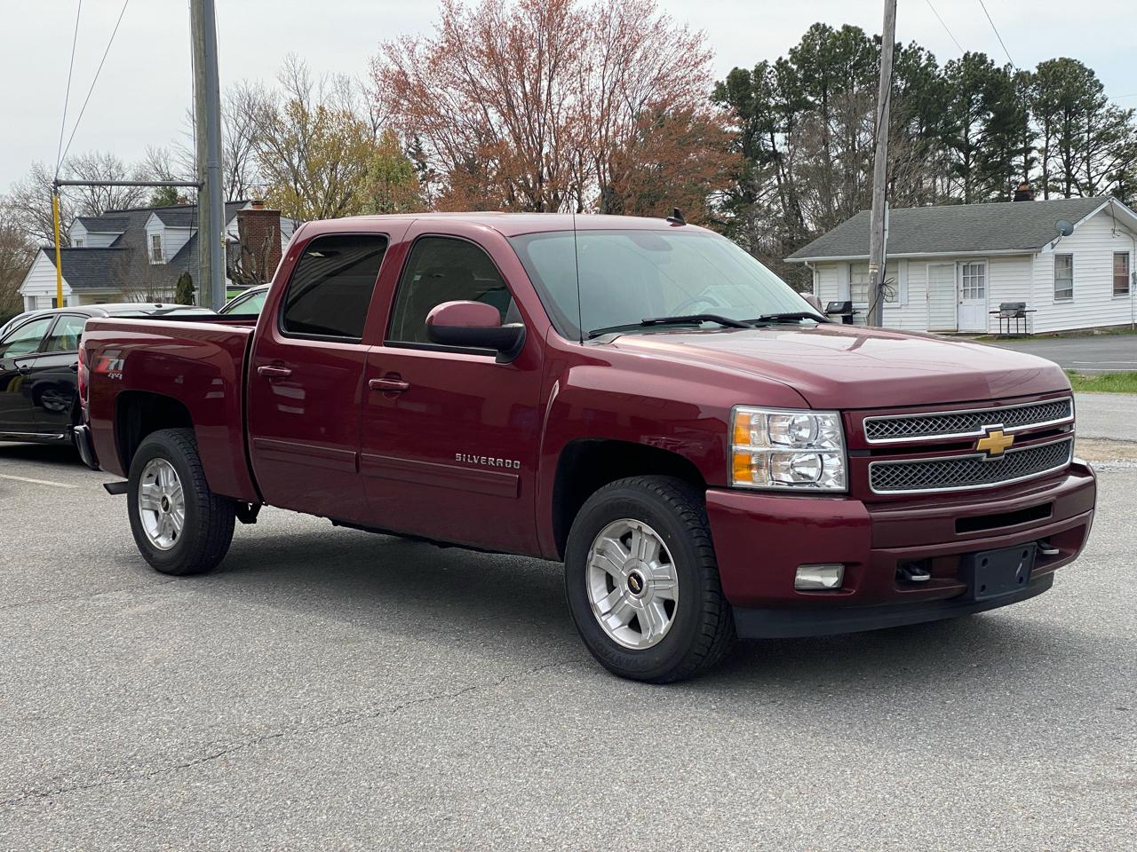 Chevrolet Silverado 1500 LTZ Crew Cab 4WD 2013