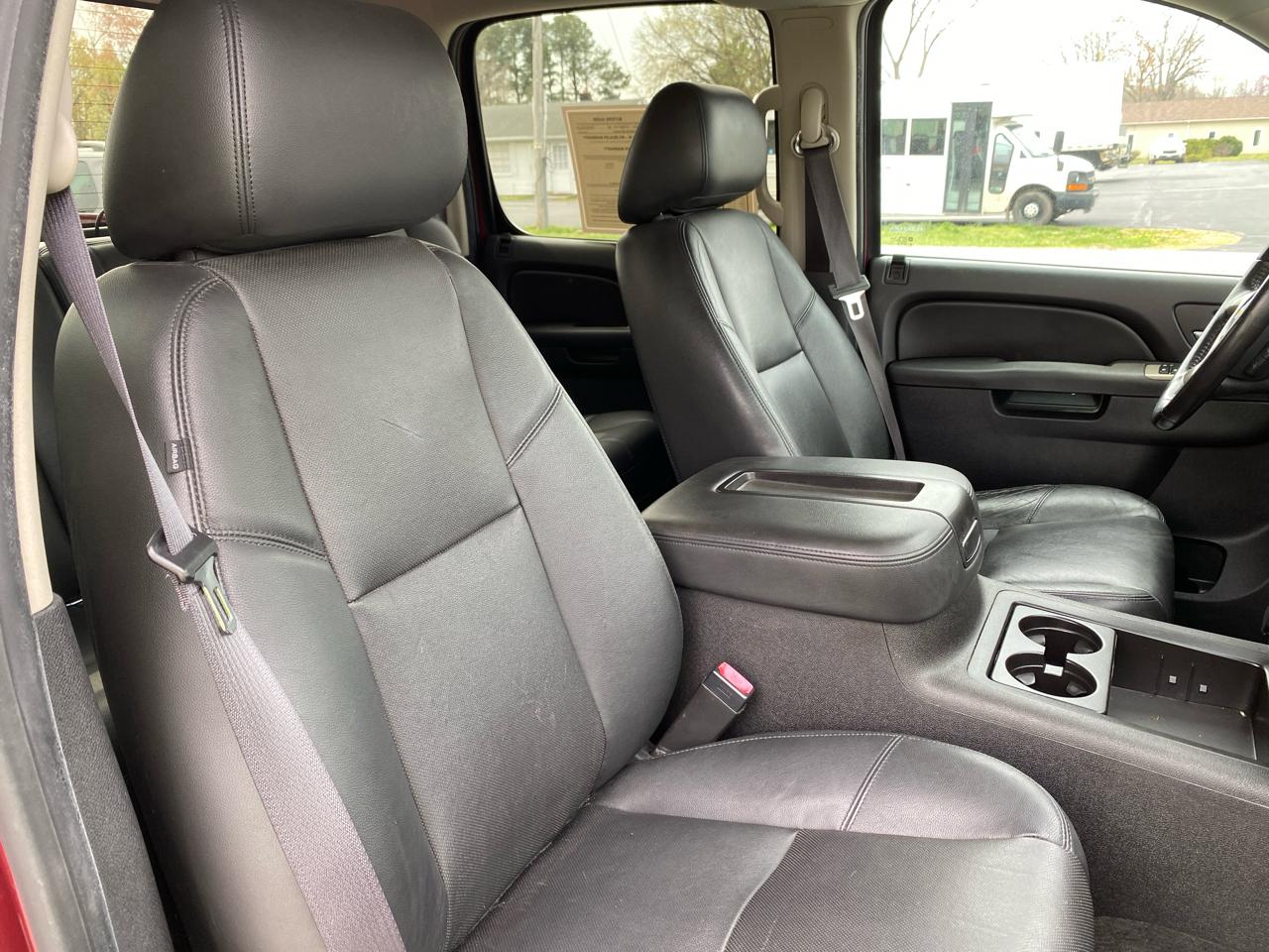 Chevrolet Silverado 1500 LTZ Crew Cab 4WD 2013