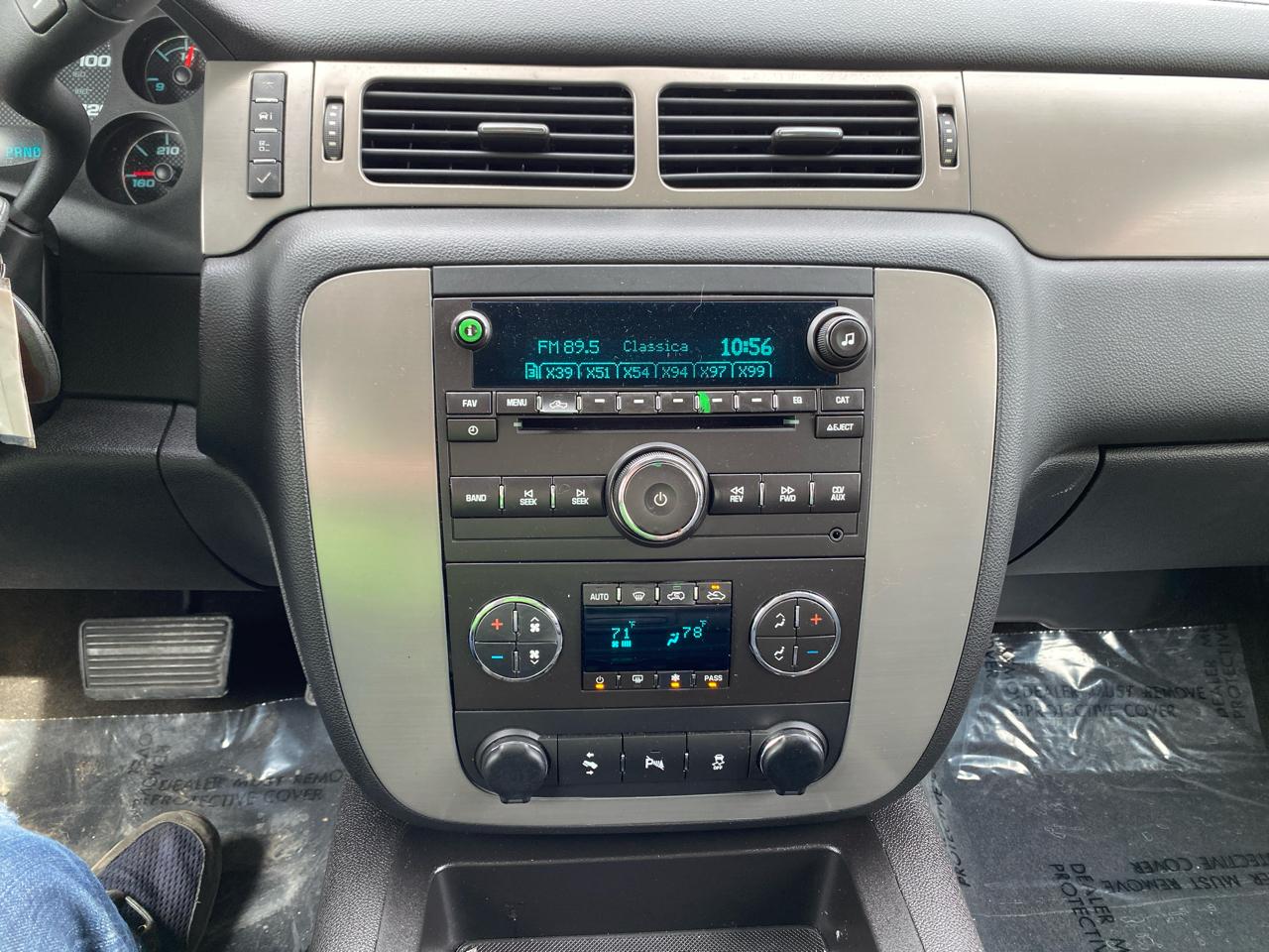 Chevrolet Silverado 1500 LTZ Crew Cab 4WD 2013