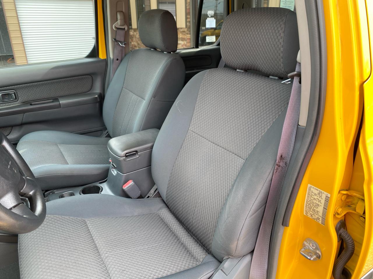 Nissan Xterra XE 4WD 2004