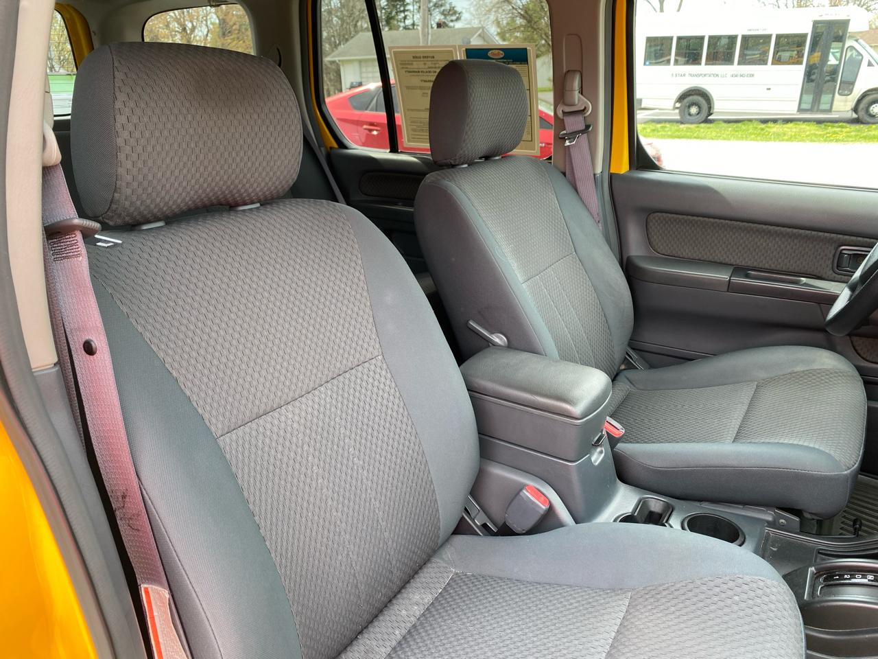 Nissan Xterra XE 4WD 2004