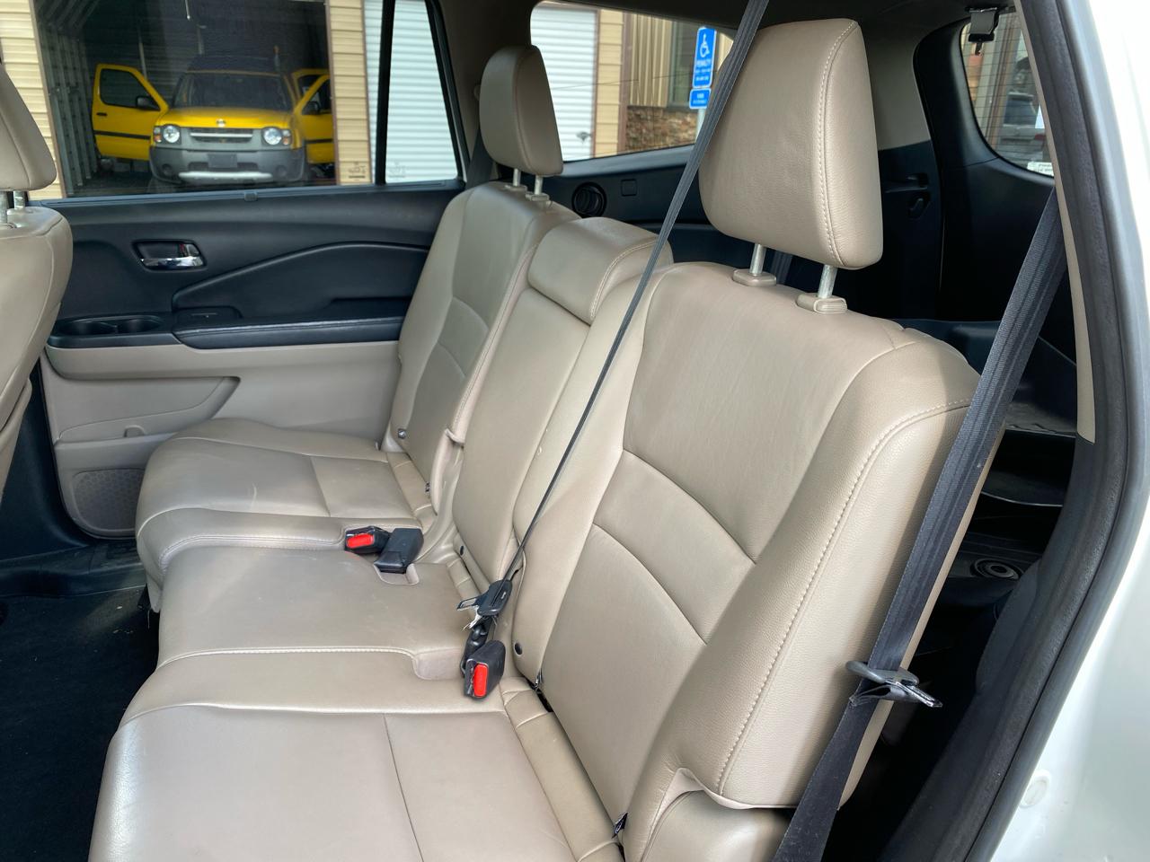 Honda Pilot Touring 4WD 2016