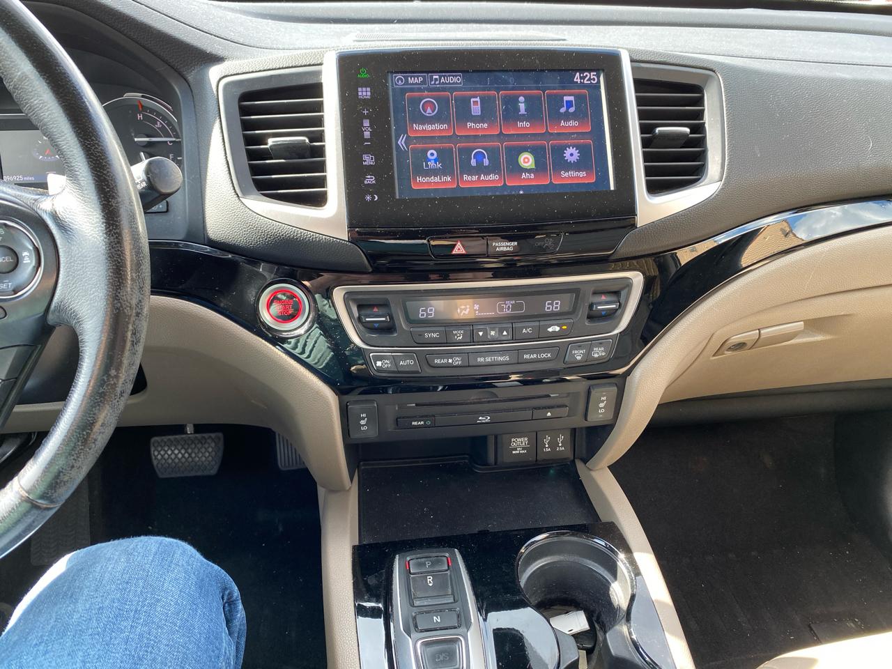 Honda Pilot Touring 4WD 2016