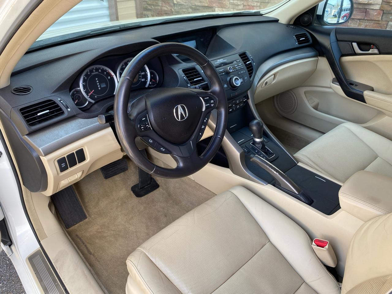 Acura TSX 4D Sedan w/Tech Pkg 2009