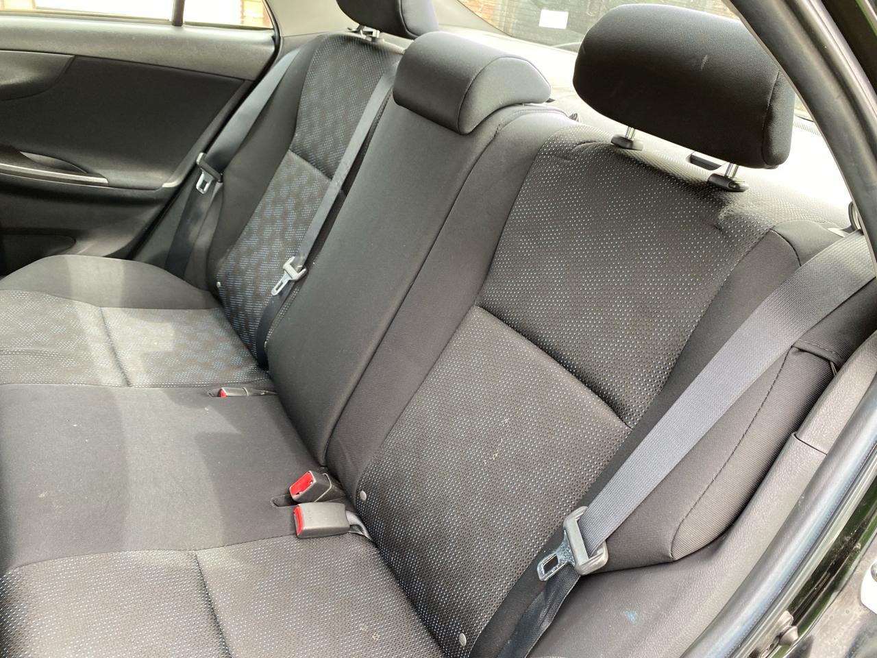 Toyota Corolla S 5-Speed MT 2009