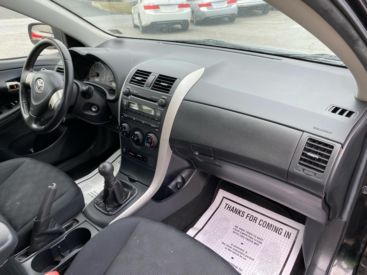 Toyota Corolla S 5-Speed MT 2009