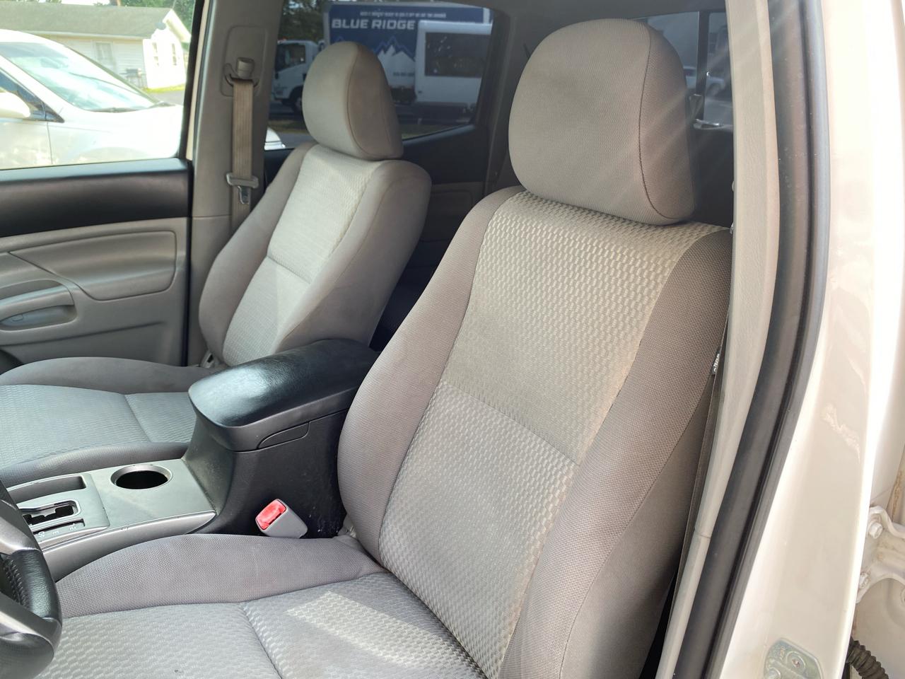 2012 Toyota Tacoma Base - Photo 6