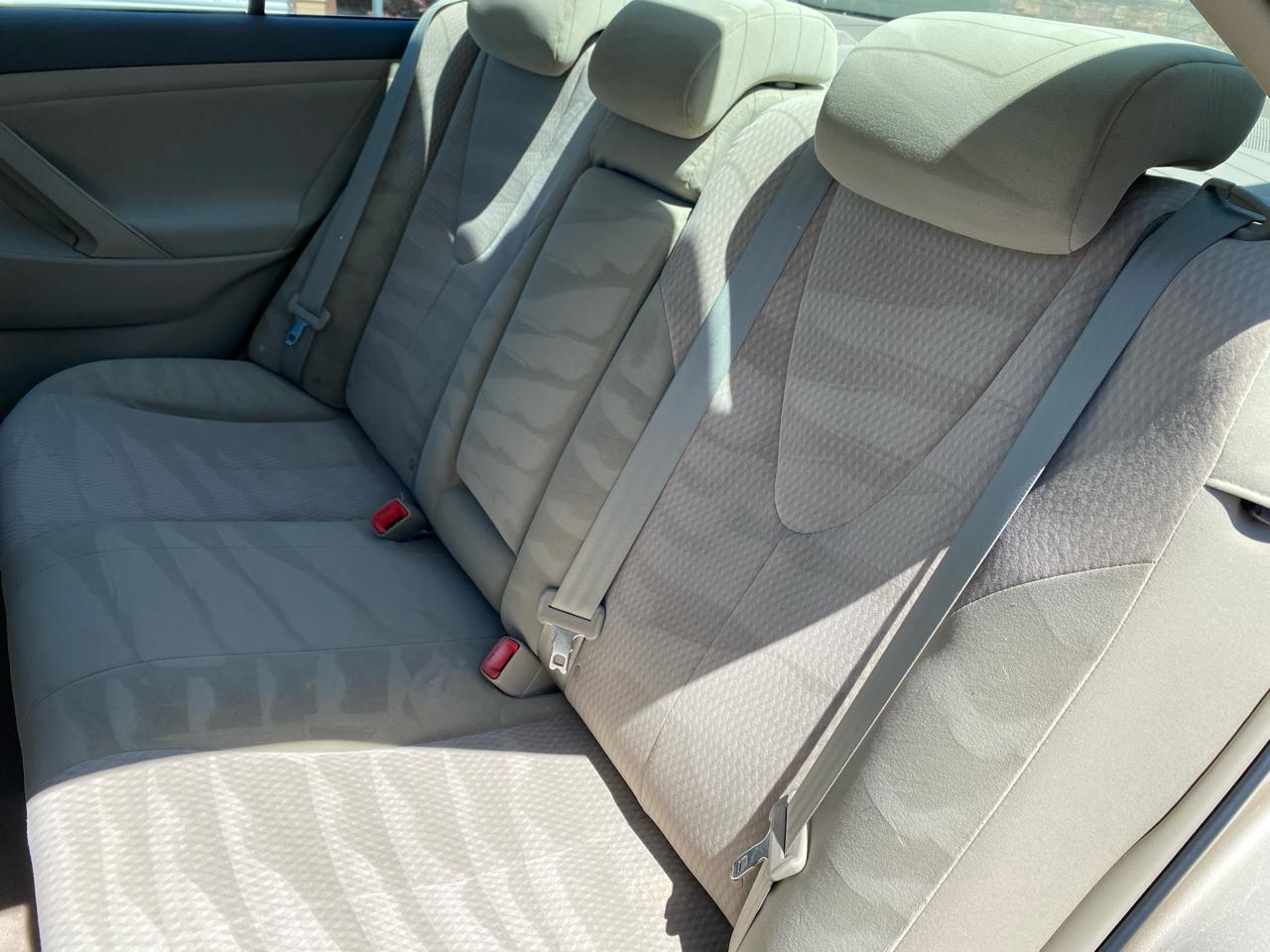 Toyota Camry LE 4D Sedan 2011