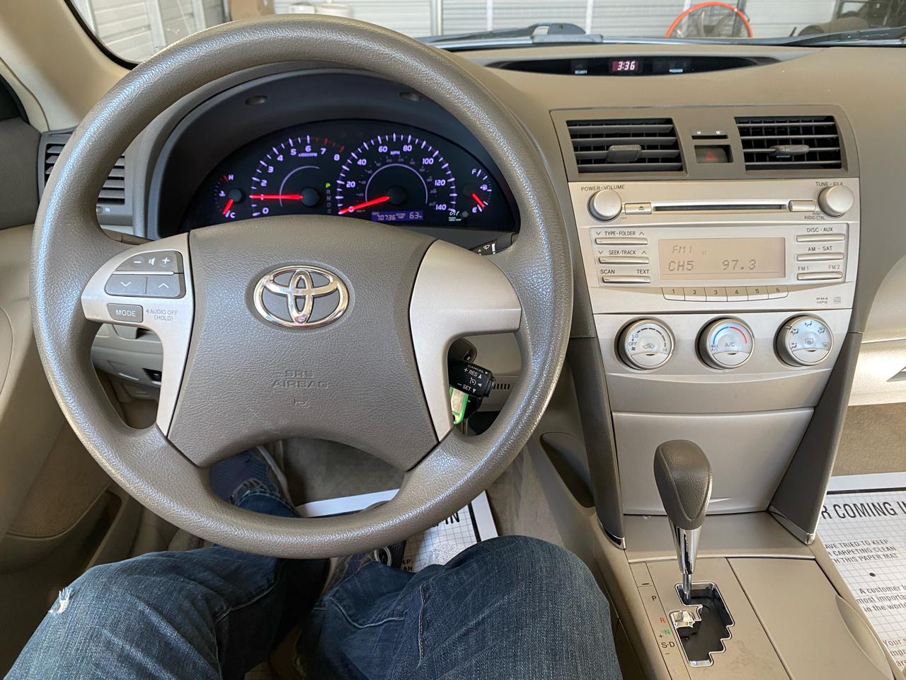 Toyota Camry LE 4D Sedan 2011