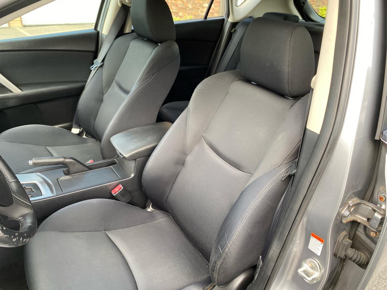 Mazda MAZDA3 s Sport 5-Door 2010
