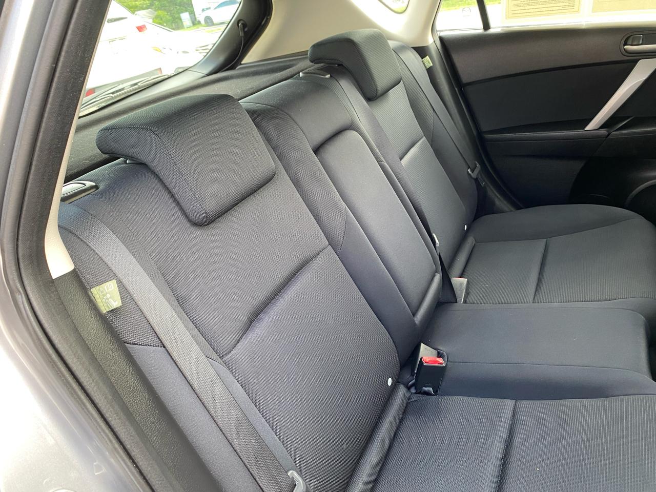 Mazda MAZDA3 s Sport 5-Door 2010