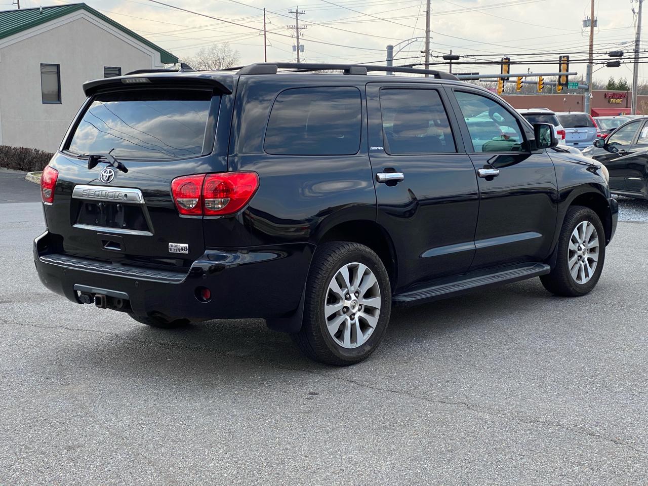 Toyota Sequoia Limited 4WD 2014