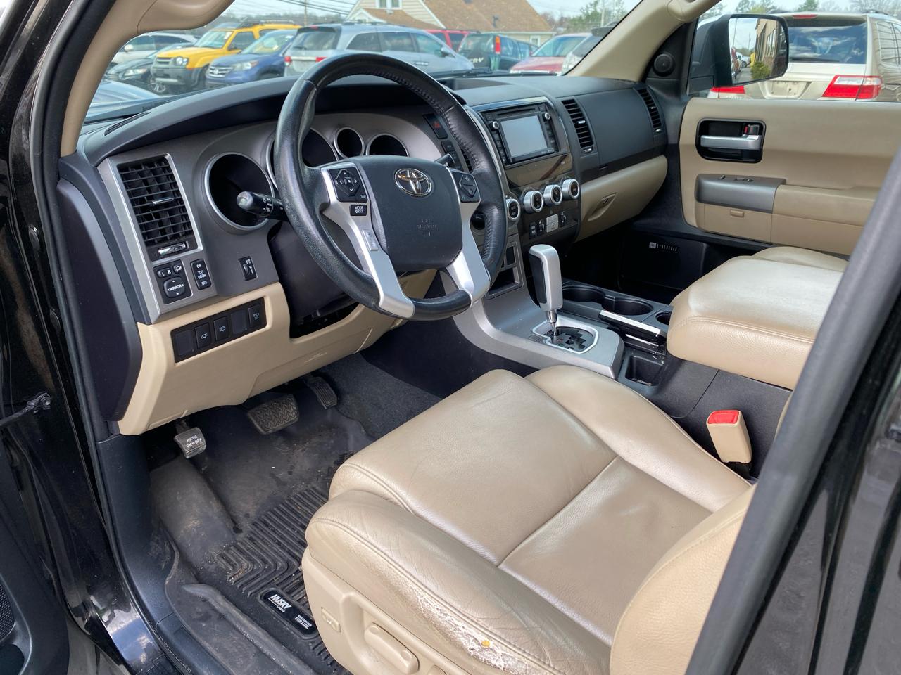 Toyota Sequoia Limited 4WD 2014