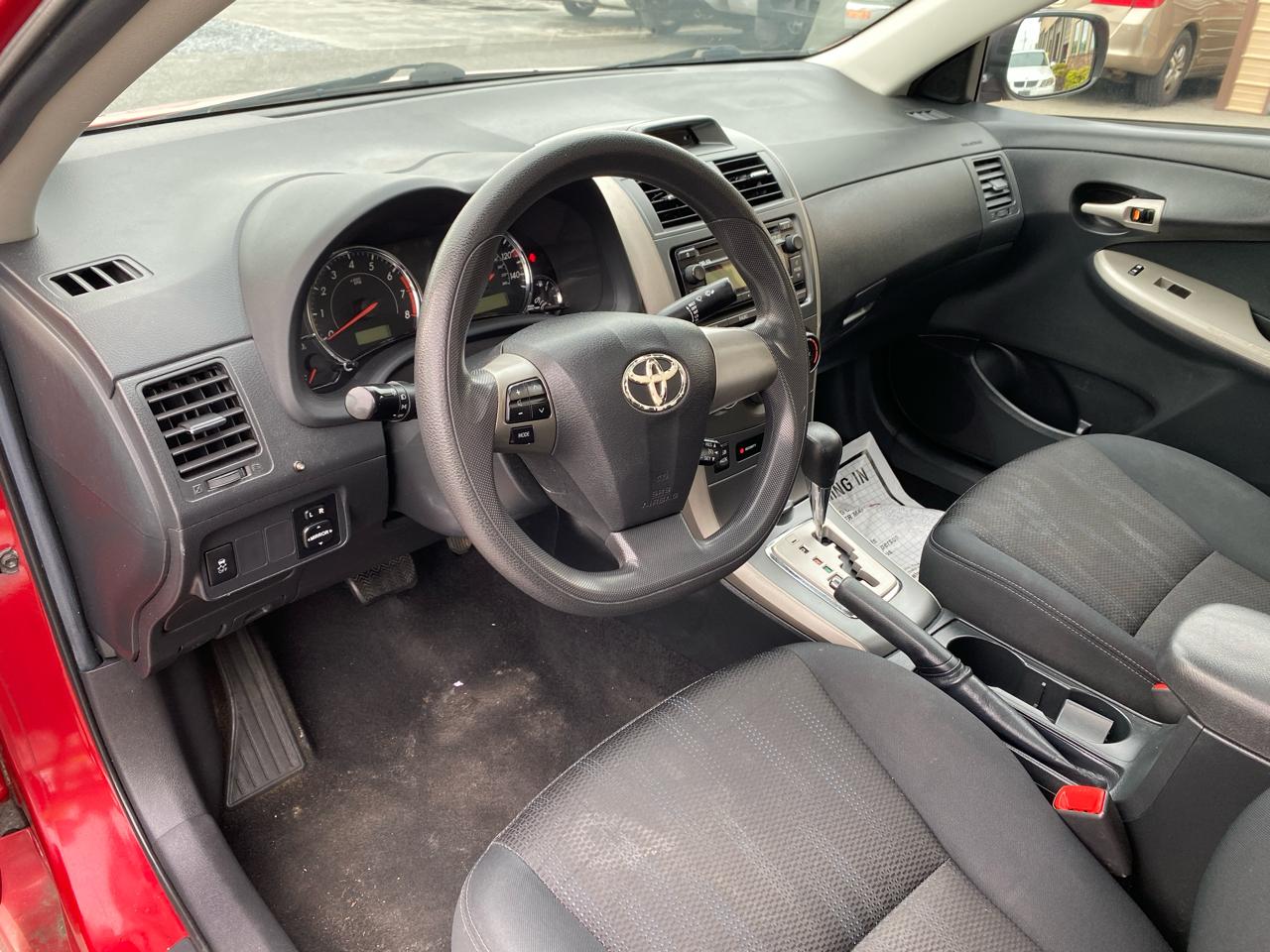 Toyota Corolla S 2012