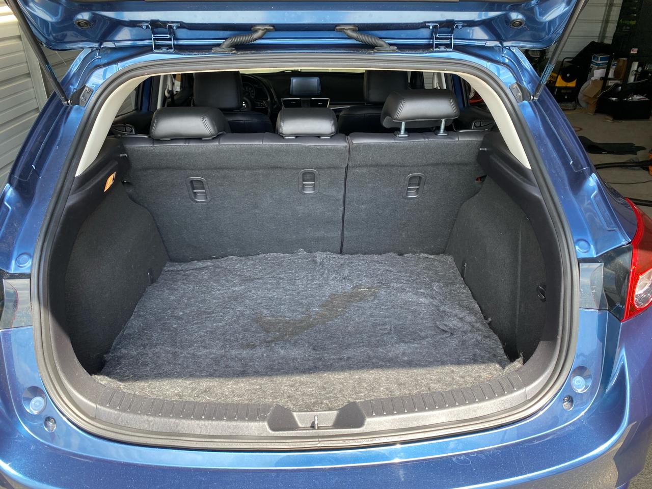 Mazda MAZDA3 i Touring AT 5-Door 2017