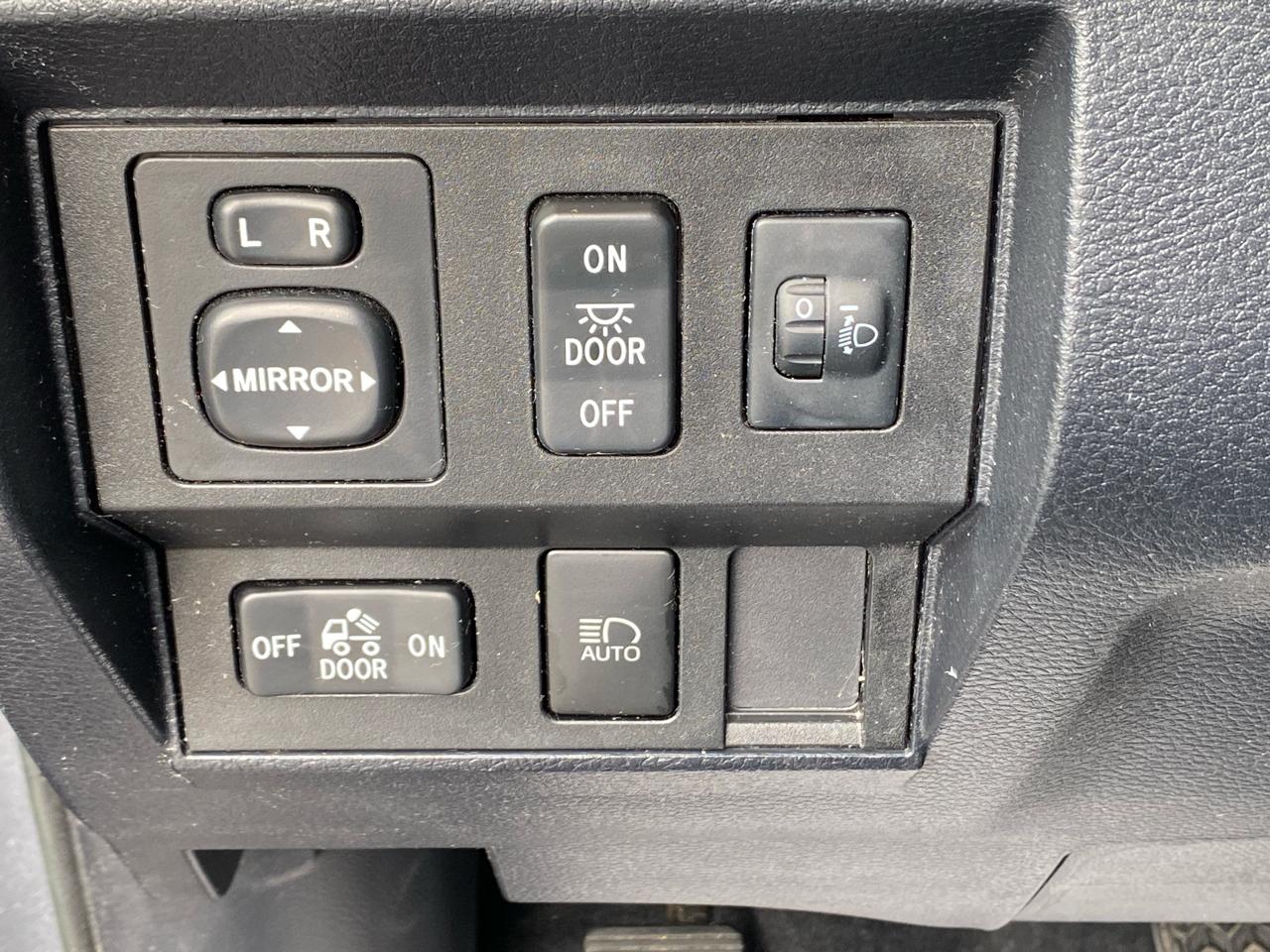 Toyota Tundra SR5 5.7L V8 Double Cab 4WD 2019