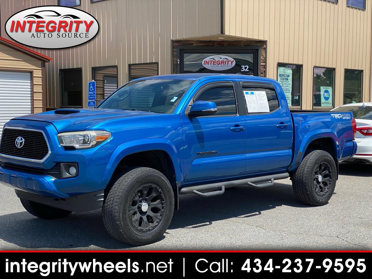 2017 Toyota Tacoma TRD Off Road Double Cab 5' Bed V6 4x4 AT (Natl)