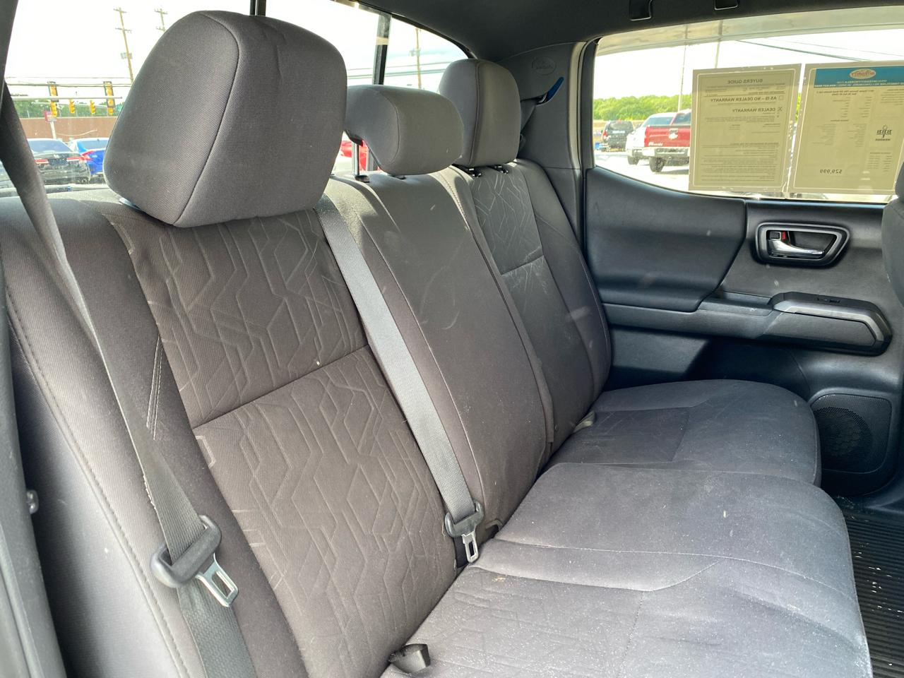 Toyota Tacoma TRD Off Road Double Cab 5' Bed V6 4x4 AT (Natl) 2017