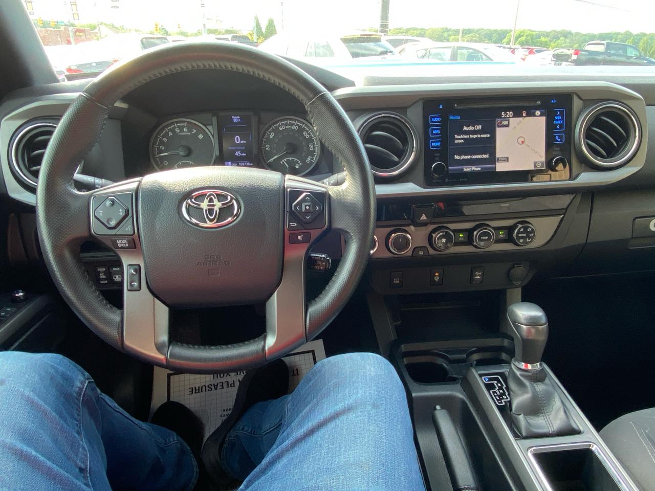 Toyota Tacoma TRD Off Road Double Cab 5' Bed V6 4x4 AT (Natl) 2017