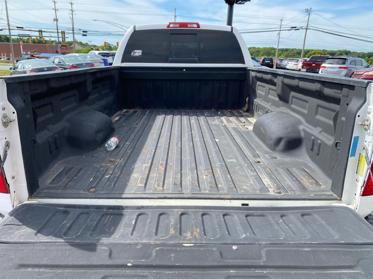 Toyota Tundra SR5 5.7L V8 FFV Double Cab 4WD Long Bed 2017