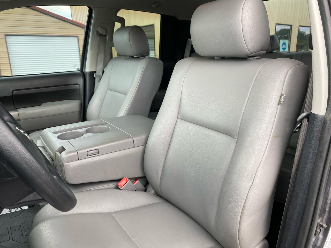 Toyota Tundra Tundra-Grade 5.7L FFV Double Cab 4WD 2013